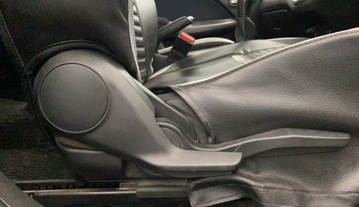 2020 Maruti Baleno ZETA CVT PETROL 1.2, Petrol, Automatic, 1,33,187 km, Driver Side Adjustment Panel