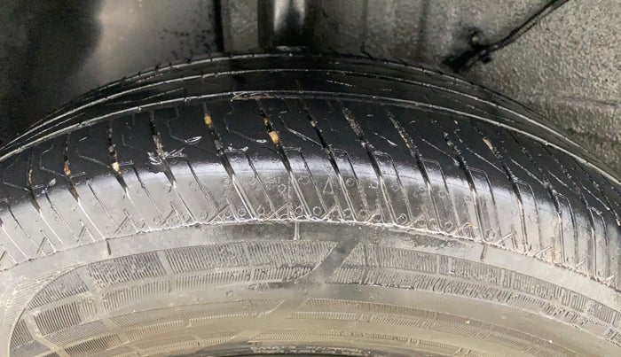 2024 Tata PUNCH ADVENTURE MT CNG , CNG, Manual, 30,896 km, Right Rear Tyre Tread