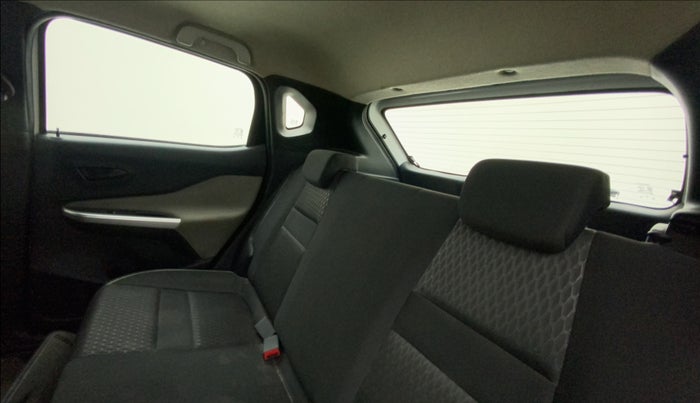 2021 Nissan MAGNITE XE, Petrol, Manual, 22,682 km, Right Side Rear Door Cabin