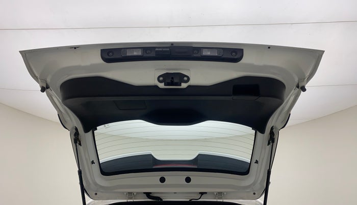 2021 Nissan MAGNITE XE, Petrol, Manual, 22,682 km, Boot Door Open