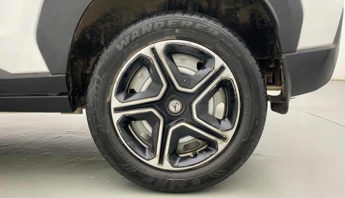 2021 Nissan MAGNITE XE, Petrol, Manual, 22,682 km, Left Rear Wheel