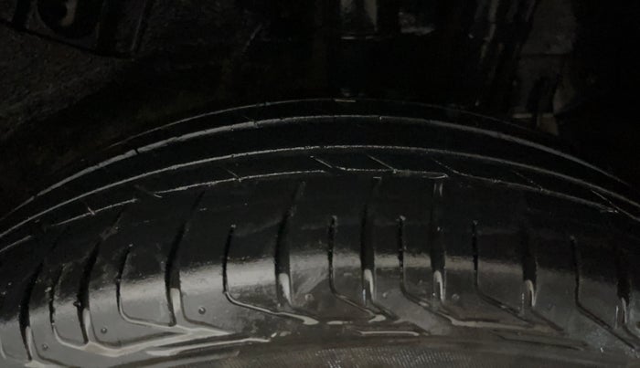 2021 Tata NEXON XM SUNROOF PETROL, Petrol, Manual, 33,642 km, Left Rear Tyre Tread