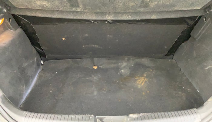 2012 Hyundai i20 MAGNA (O) 1.2, Petrol, Manual, 44,572 km, Boot Inside