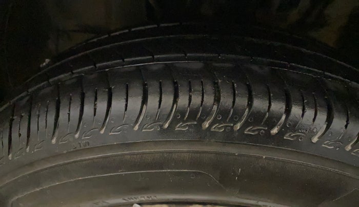 2021 Maruti New Wagon-R VXI 1.2, Petrol, Manual, 81,625 km, Left Front Tyre Tread