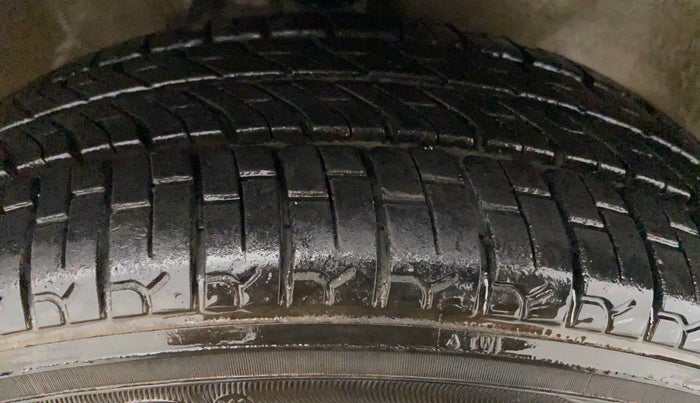 2015 Maruti Alto K10 VXI, Petrol, Manual, 36,926 km, Right Front Tyre Tread