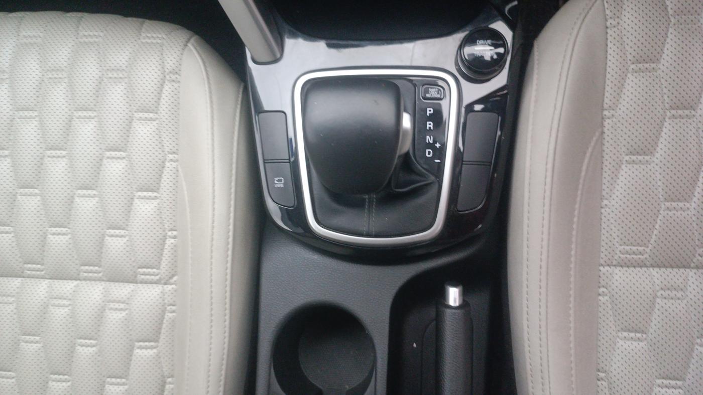 2023 KIA SELTOS HTX IVT, Petrol, Automatic, 43,354 km, Gear Lever
