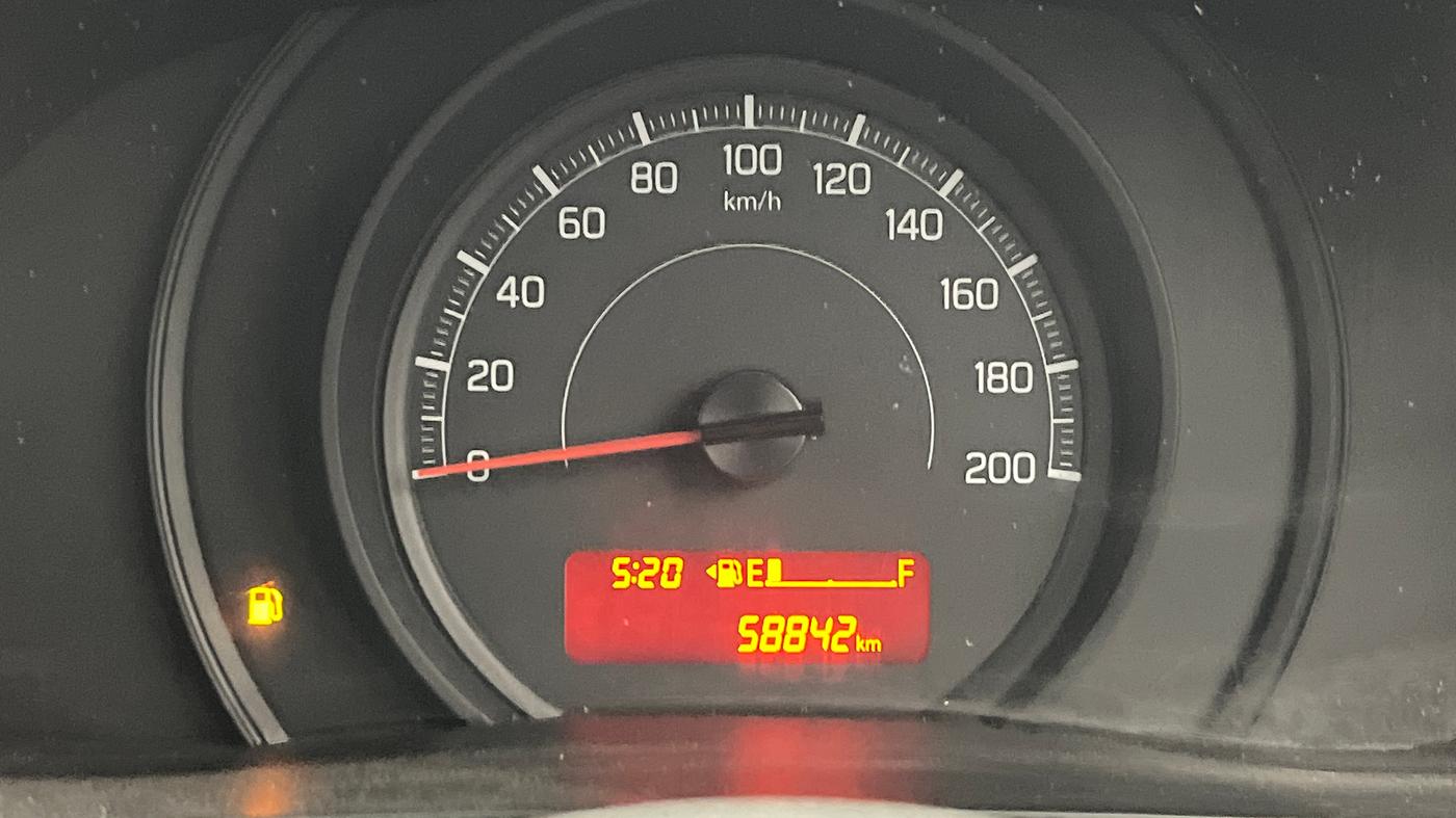 2019 Maruti Swift LXI, Petrol, Manual, 58,823 km, Odometer Image