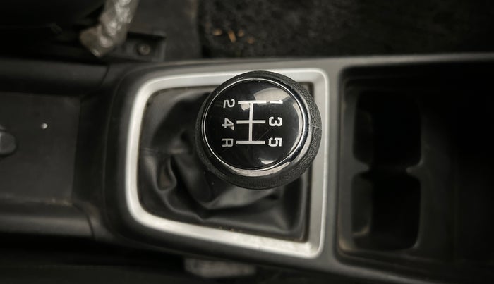 2019 Maruti Swift LXI, Petrol, Manual, 58,823 km, Gear Lever