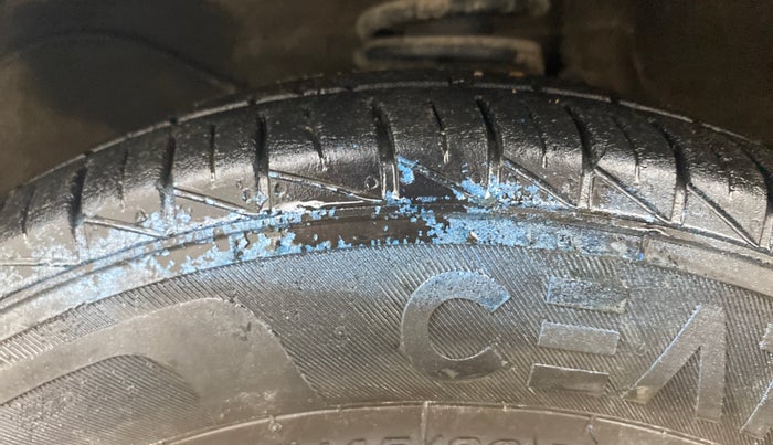 2021 Maruti Alto VXI PLUS, Petrol, Manual, 36,566 km, Left Front Tyre Tread