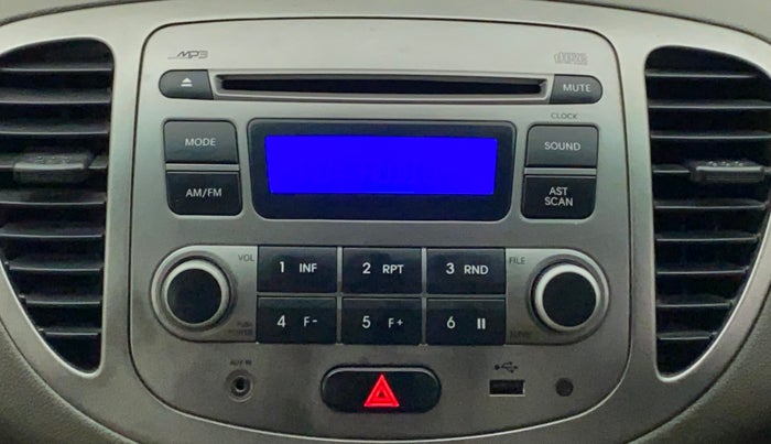 2013 Hyundai i10 MAGNA 1.2, Petrol, Manual, 65,536 km, Infotainment System