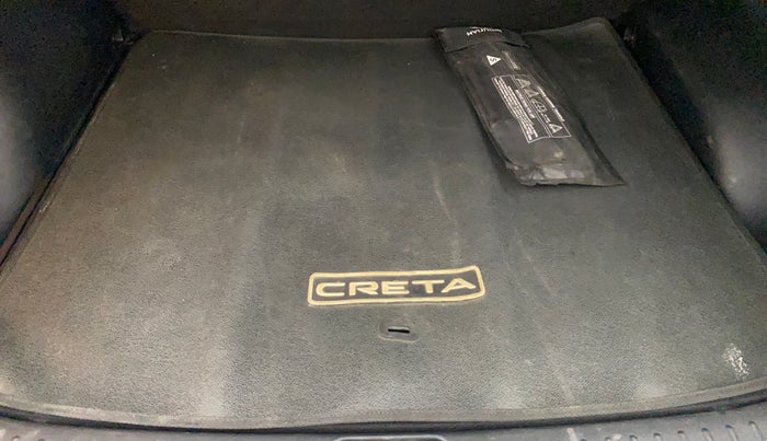 2022 Hyundai Creta S PLUS KNIGHT 1.5 DIESEL, Diesel, Manual, 36,181 km, Boot Inside