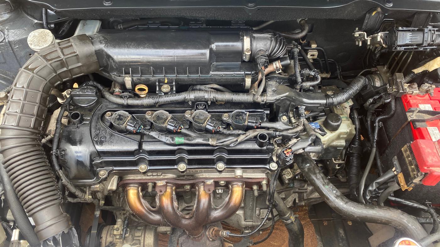 2018 Maruti Dzire ZXI PLUS AMT, Petrol, Automatic, 1,01,772 km, Engine View