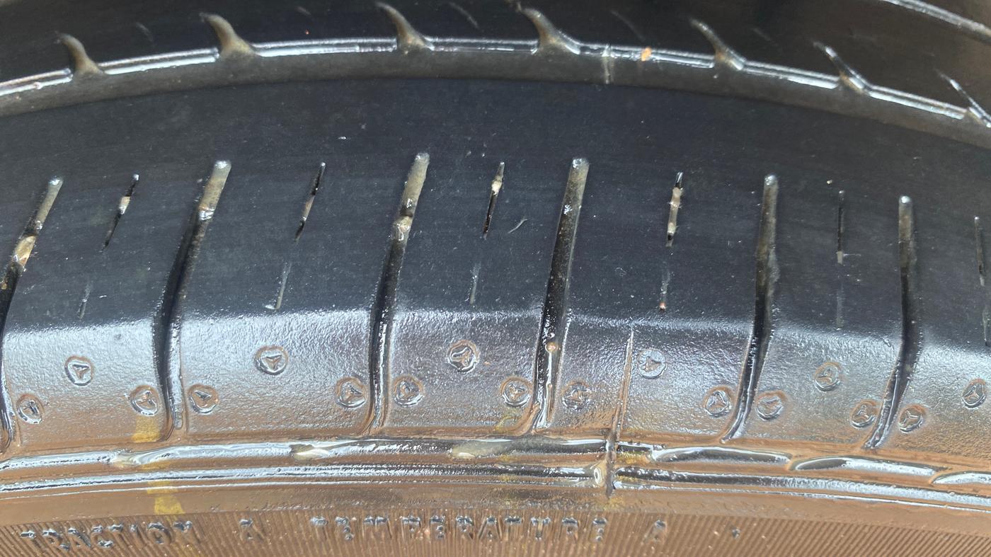 2018 Maruti Dzire ZXI PLUS AMT, Petrol, Automatic, 1,01,772 km, Left Rear Tyre Tread
