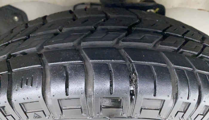 2020 Maruti Eeco 5 STR WITH AC PLUSHTR, Petrol, Manual, 3,238 km, Right Front Tyre Tread