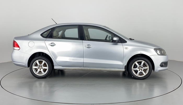 2013 Volkswagen Vento HIGHLINE PETROL AT, Petrol, Automatic, 67,882 km, Right Side View