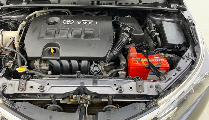 2014 Toyota Corolla Altis G PETROL, Petrol, Manual, 1,03,843 km, Engine View - Left