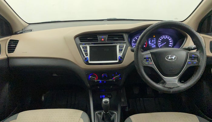 2016 Hyundai Elite i20 MAGNA 1.2, Petrol, Manual, 56,991 km, Dashboard