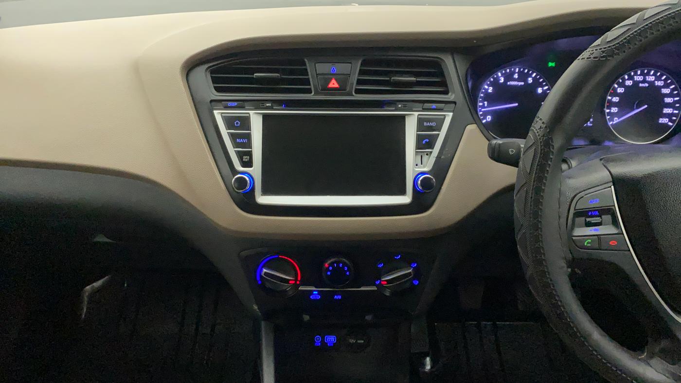 2016 Hyundai Elite i20 MAGNA 1.2, Petrol, Manual, 56,991 km, Air Conditioner