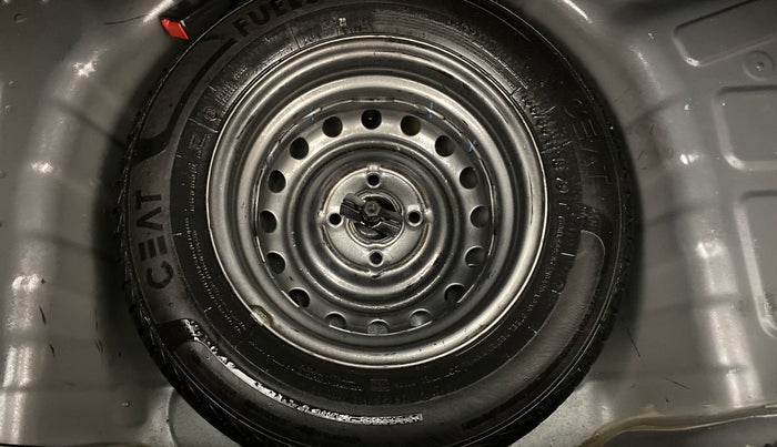 2021 Hyundai NEW SANTRO MAGNA, Petrol, Manual, 77,117 km, Spare Tyre