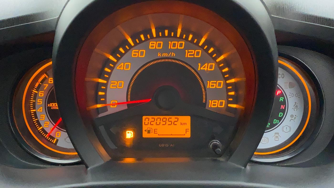 2014 Honda Brio VX AT, Petrol, Automatic, 20,952 km, Odometer Image