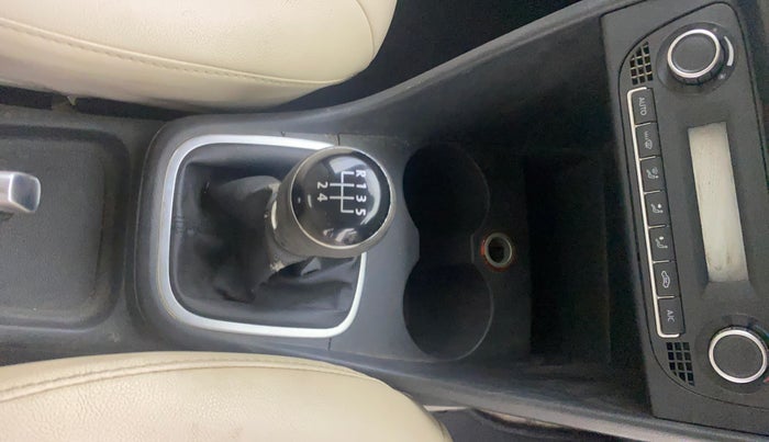 2014 Volkswagen Polo HIGHLINE1.2L, Petrol, Manual, 57,846 km, Gear Lever