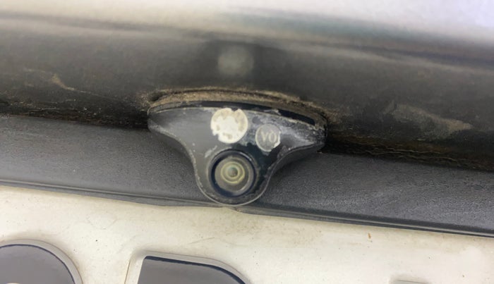 2014 Volkswagen Polo HIGHLINE1.2L, Petrol, Manual, 57,846 km, Parking Camera