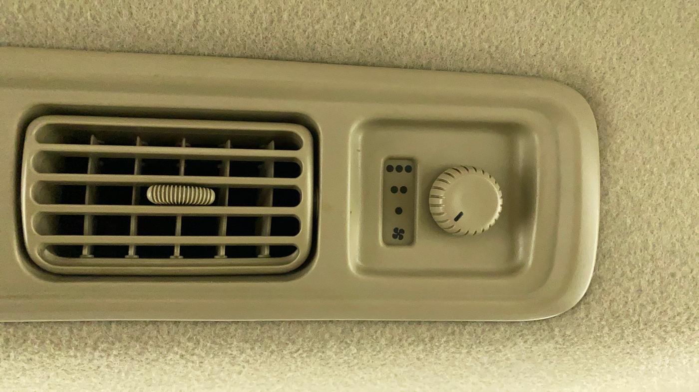 2014 Maruti Ertiga VXI, Petrol, Manual, 35,843 km, Rear AC Temperature Control