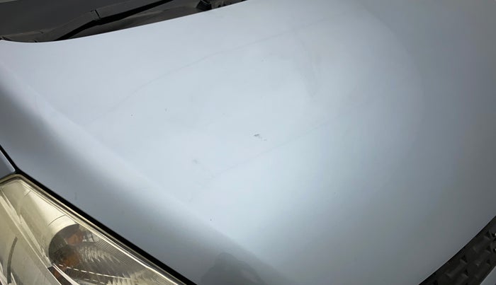 2014 Maruti Ertiga VXI, Petrol, Manual, 35,843 km, Bonnet (hood) - Slightly dented