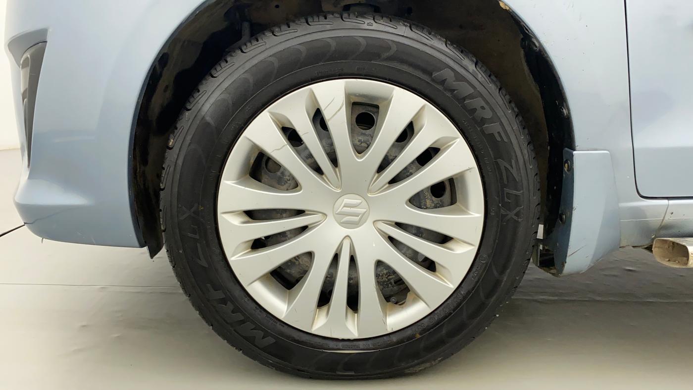 2014 Maruti Ertiga VXI, Petrol, Manual, 35,843 km, Left Front Wheel