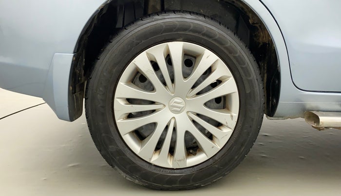 2014 Maruti Ertiga VXI, Petrol, Manual, 35,843 km, Right Rear Wheel