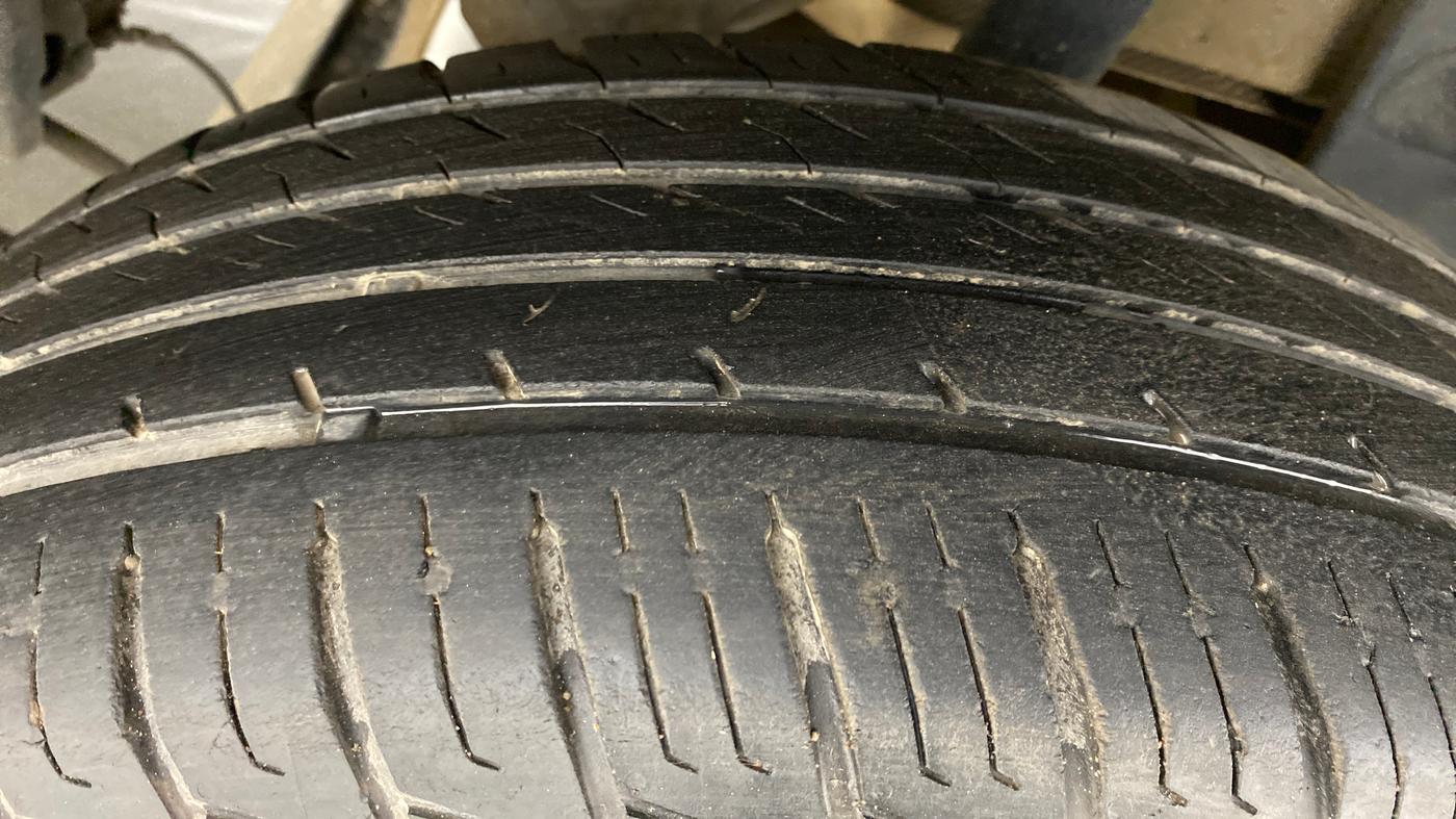 2018 Renault Duster RXS 85 PS, Diesel, Manual, 30,824 km, Left Rear Tyre Tread