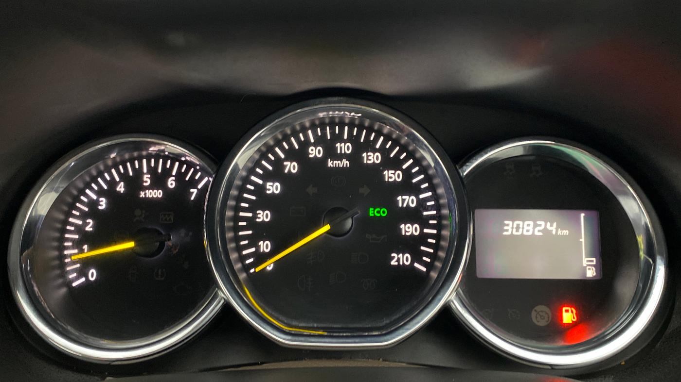 2018 Renault Duster RXS 85 PS, Diesel, Manual, 30,824 km, Odometer Image