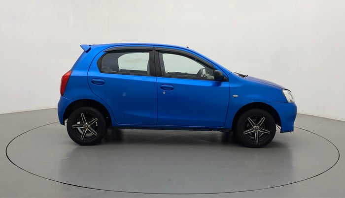 2011 Toyota Etios Liva G, Petrol, Manual, 74,374 km, Right Side