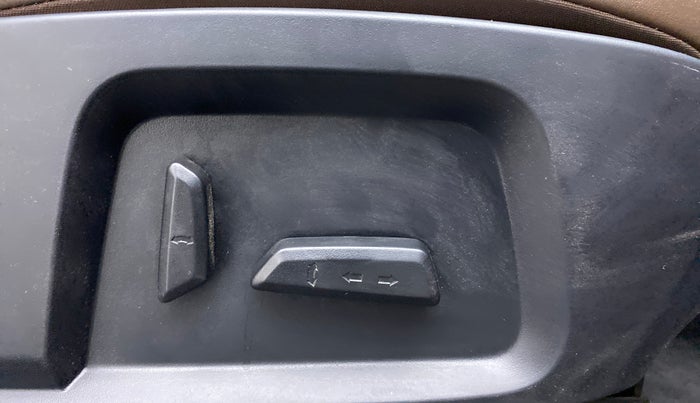 2021 Tata Harrier XZ PLUS 2.0L DUAL TONE, Diesel, Manual, 13,878 km, Electrically Adjustable Driver's Seat