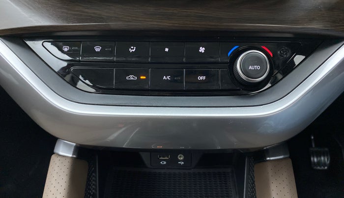 2021 Tata Harrier XZ PLUS 2.0L DUAL TONE, Diesel, Manual, 13,878 km, Automatic Climate Control