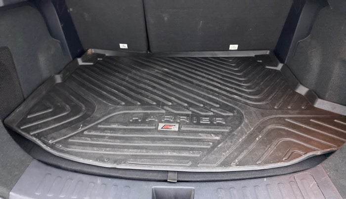 2021 Tata Harrier XZ PLUS 2.0L DUAL TONE, Diesel, Manual, 13,878 km, Boot Inside