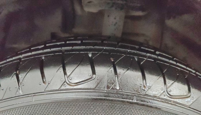 2019 Tata NEXON XZA PLUS PETROL DUAL TONE, Petrol, Automatic, 13,205 km, Left Front Tyre Tread