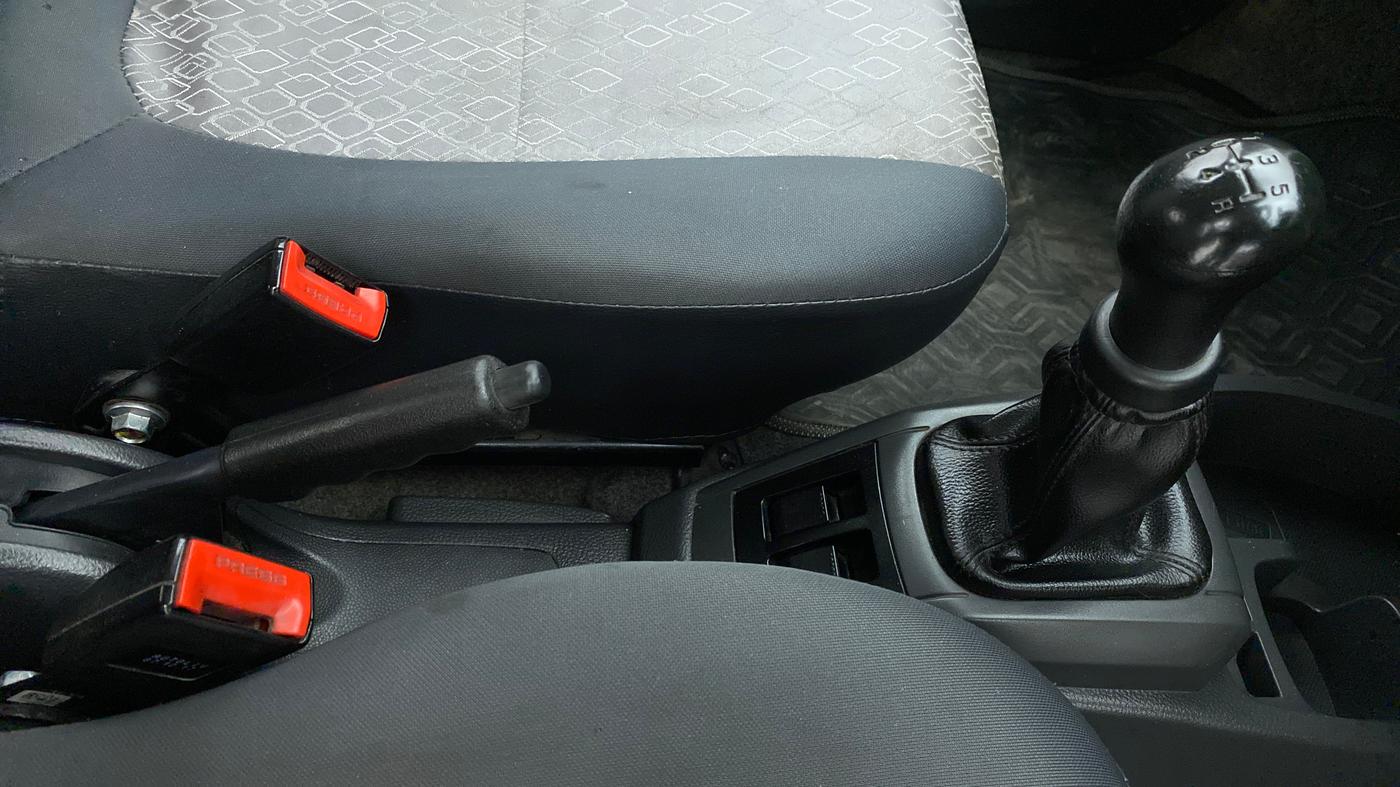 2017 Maruti Alto 800 LXI, Petrol, Manual, 37,164 km, Gear Lever