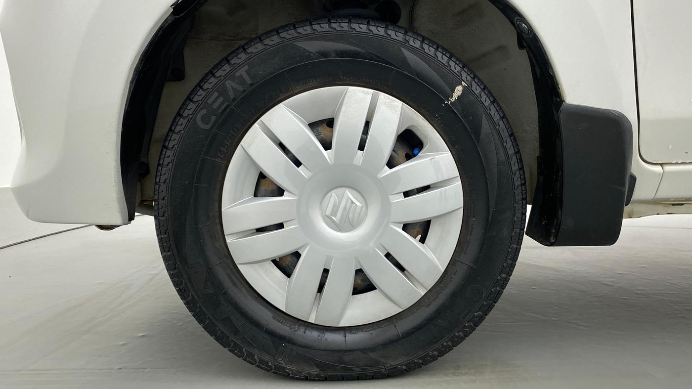 2017 Maruti Alto 800 LXI, Petrol, Manual, 37,164 km, Left Front Wheel