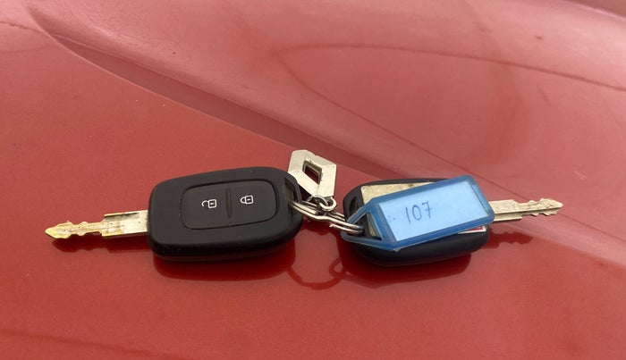 2020 Renault Kwid RXT 1.0 AMT, Petrol, Automatic, 16,301 km, Key Close Up