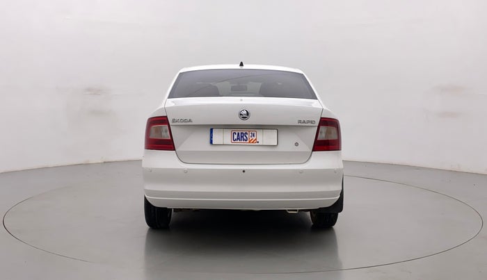 2015 Skoda Rapid 1.5 TDI AT  Ambition Plus, Diesel, Automatic, 93,424 km, Back/Rear