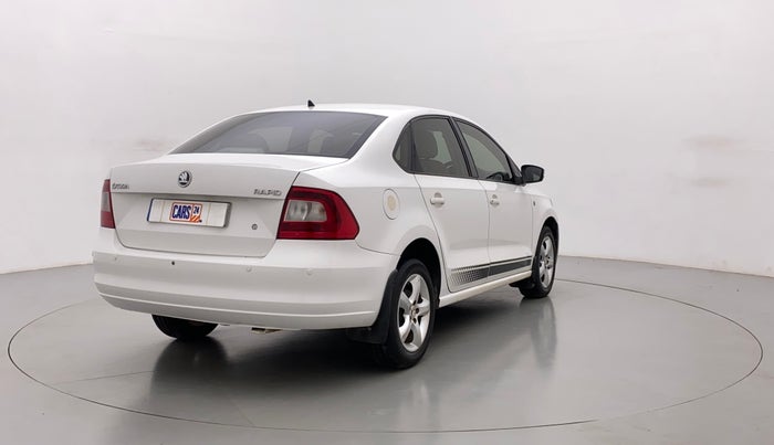 2015 Skoda Rapid 1.5 TDI AT  Ambition Plus, Diesel, Automatic, 93,424 km, Right Back Diagonal
