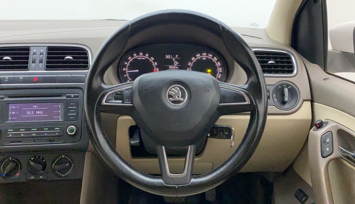 2015 Skoda Rapid 1.5 TDI AT  Ambition Plus, Diesel, Automatic, 93,424 km, Steering Wheel Close Up