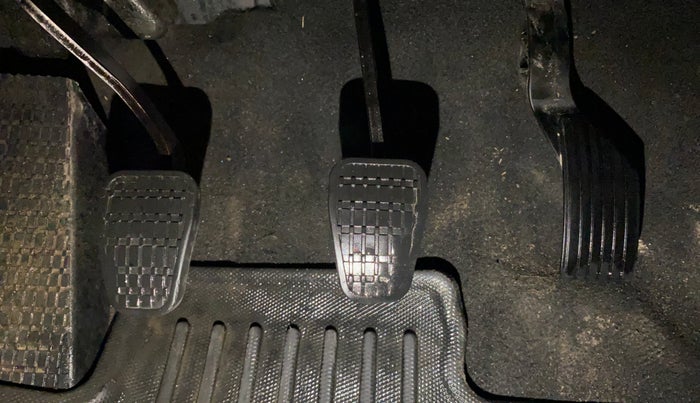 2022 Tata PUNCH PURE MT, Petrol, Manual, 36,416 km, Pedals