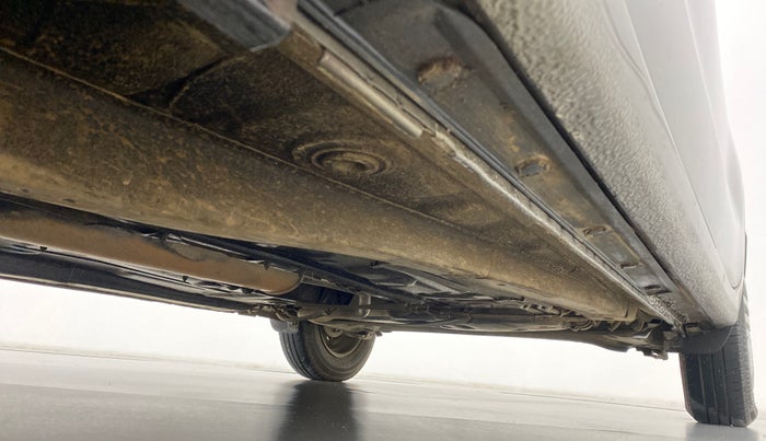 2018 Maruti Dzire VXI, Petrol, Manual, 25,101 km, Right Side Underbody