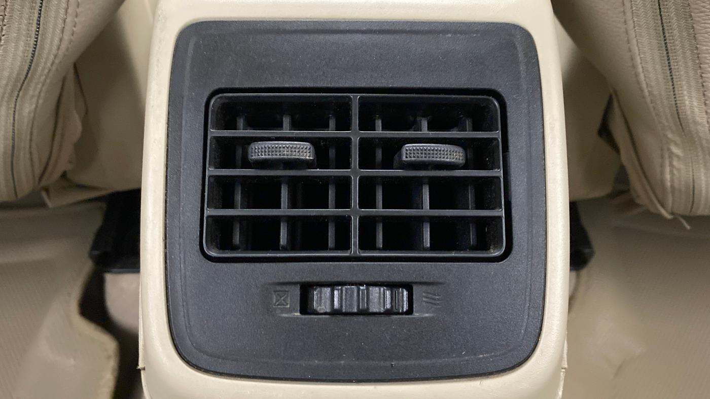 2018 Maruti Dzire VXI, Petrol, Manual, 25,101 km, Rear AC Vents