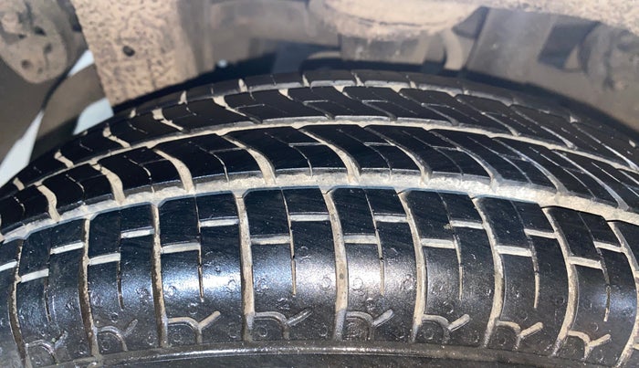 2017 Maruti Alto 800 LXI, Petrol, Manual, 41,763 km, Right Rear Tyre Tread