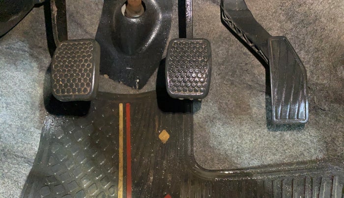 2017 Maruti Alto 800 LXI, Petrol, Manual, 41,763 km, Pedals