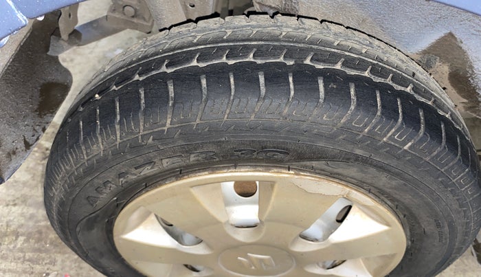 2013 Maruti Wagon R 1.0 LXI CNG, CNG, Manual, 88,207 km, Right Rear Tyre Tread