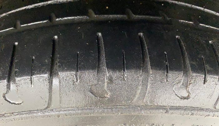 2016 Hyundai Grand i10 ASTA 1.2 KAPPA VTVT, Petrol, Manual, 35,166 km, Left Rear Tyre Tread